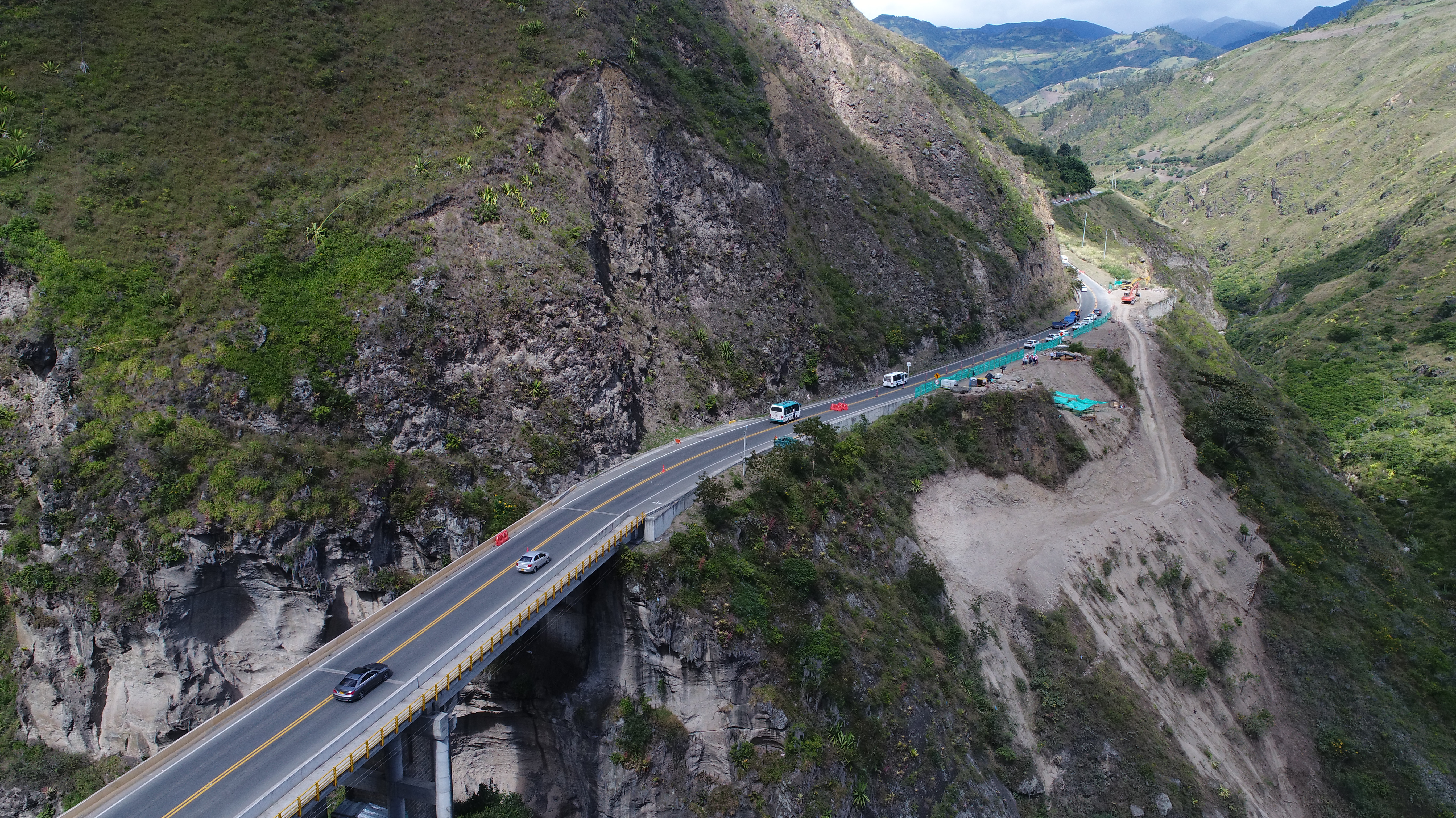 Tres departamentos estarán más conectados en sus territorios, gracias a la aprobación de licencias ambientales para autopistas 4G