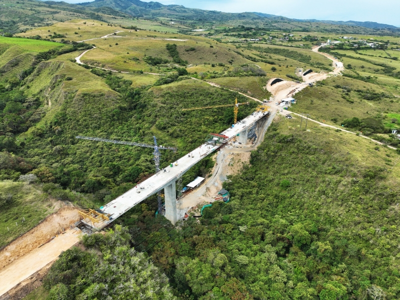 Puente Gigante 3 en el Huila