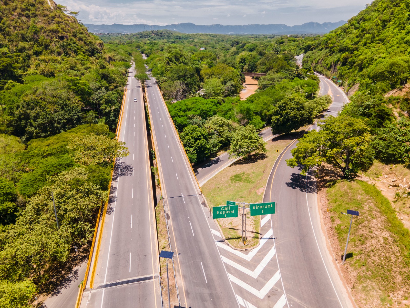 ANI recibe 51 km del proyecto Tercer Carril Bogotá – Girardot